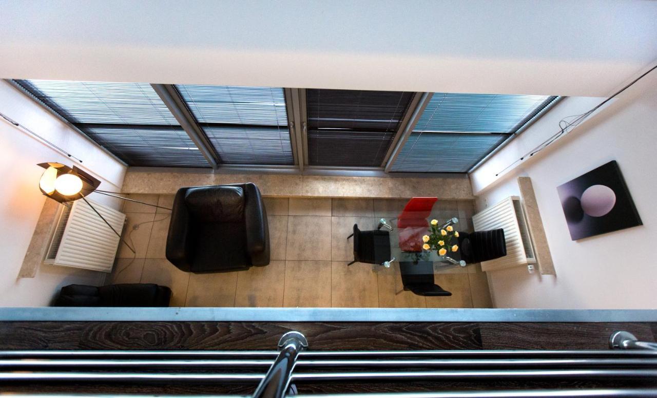 Pcd Aparthotel Wola Warschau Buitenkant foto